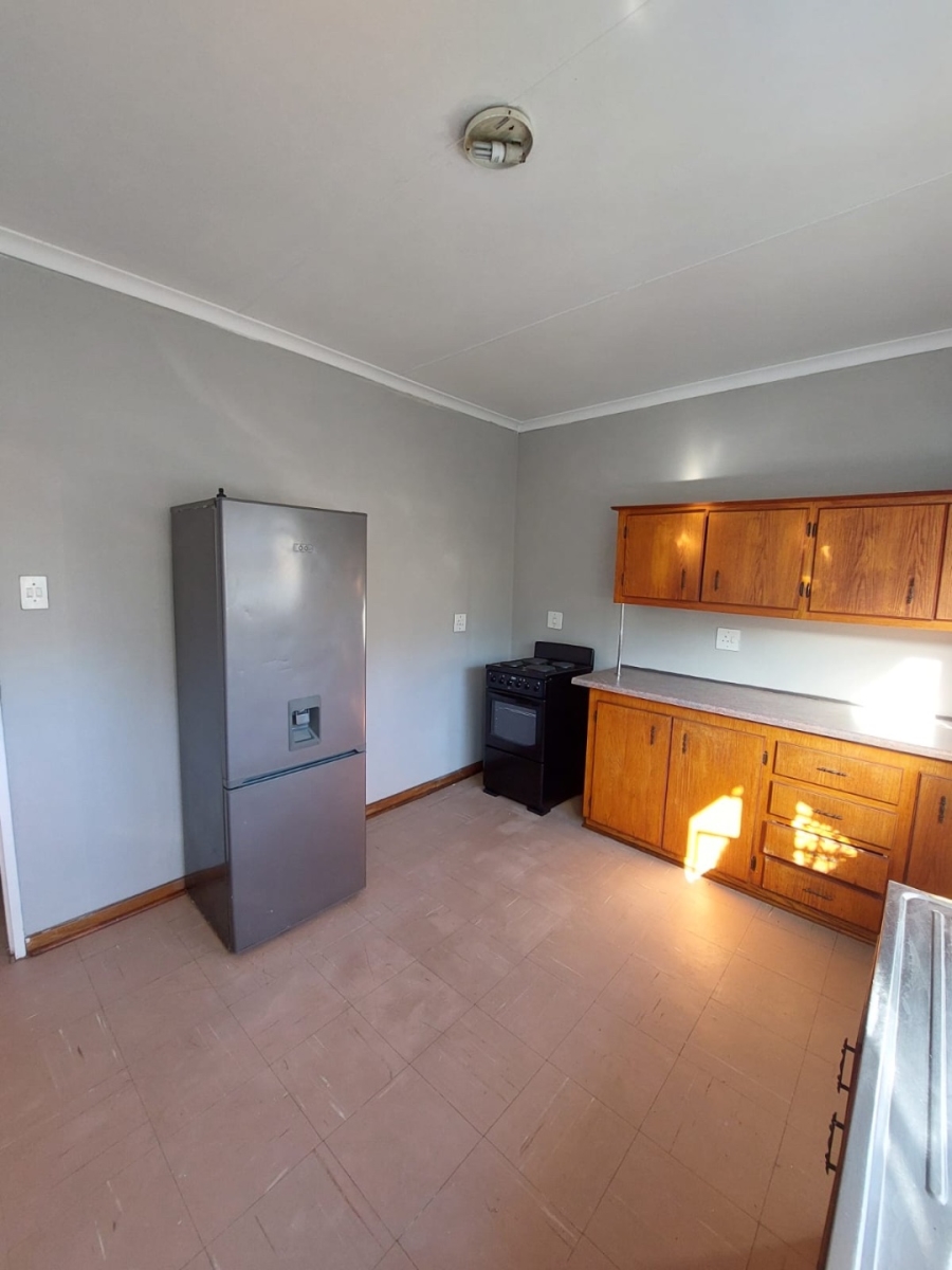 To Let 3 Bedroom Property for Rent in Dana Bay Western Cape